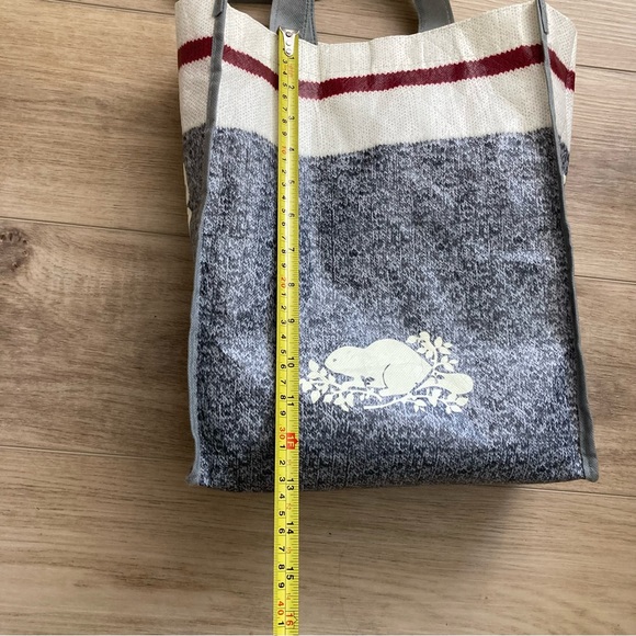 ROOTS Bag - Picture 10 of 12